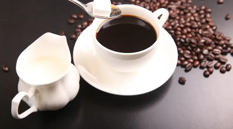 قهوه ماده غذایی سالمی است؛ شایعه یا واقعیت؟ (8توصیه)
